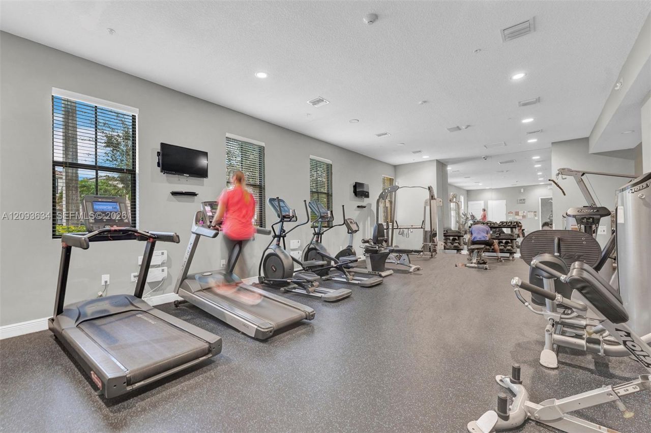 9770 NW 10th St , Unit 9770, Miami, FL 33172 Photo