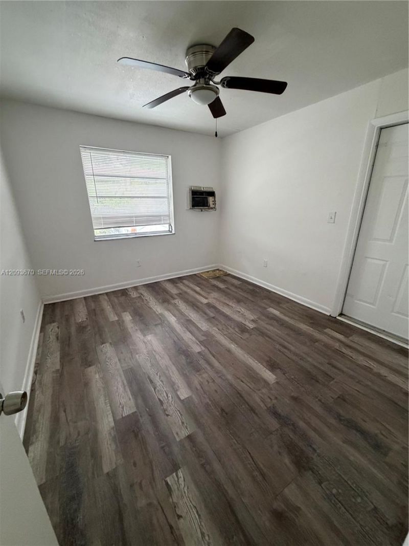 1455 NE 146th St, Unit A, Miami, FL 33161 Photo