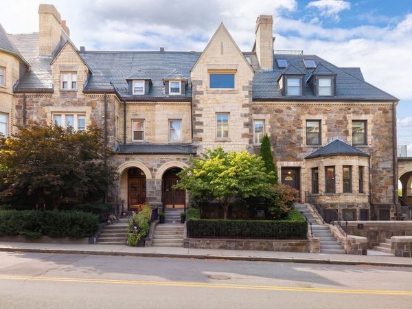 362 Tappan St, Brookline, MA 02445