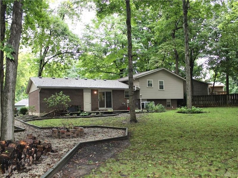 16 Kiowa Court, Tipp City, OH 45371 Photo 4