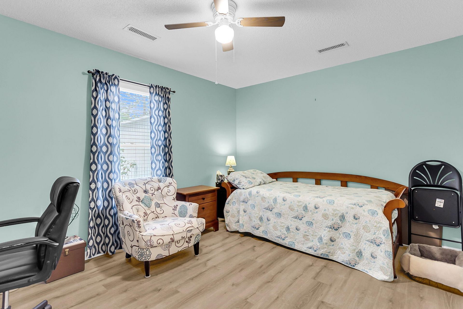 4 Andre Michaux Road Photo 25