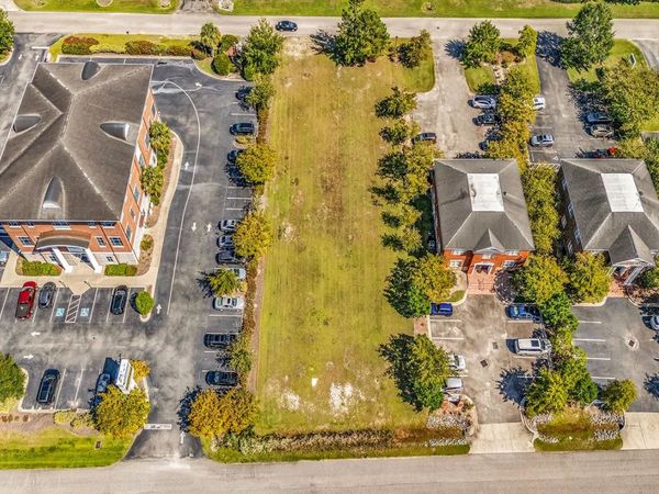 11917 Plaza Dr. , Murrells Inlet, SC 29576