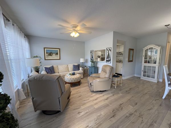 2929 SE OCEAN Boulevard, Unit 146-2, Stuart, FL 34996