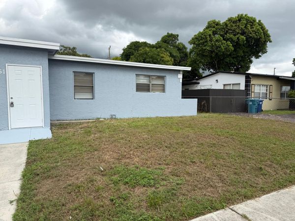 3451 NW 6TH Street, Lauderhill, FL 33311