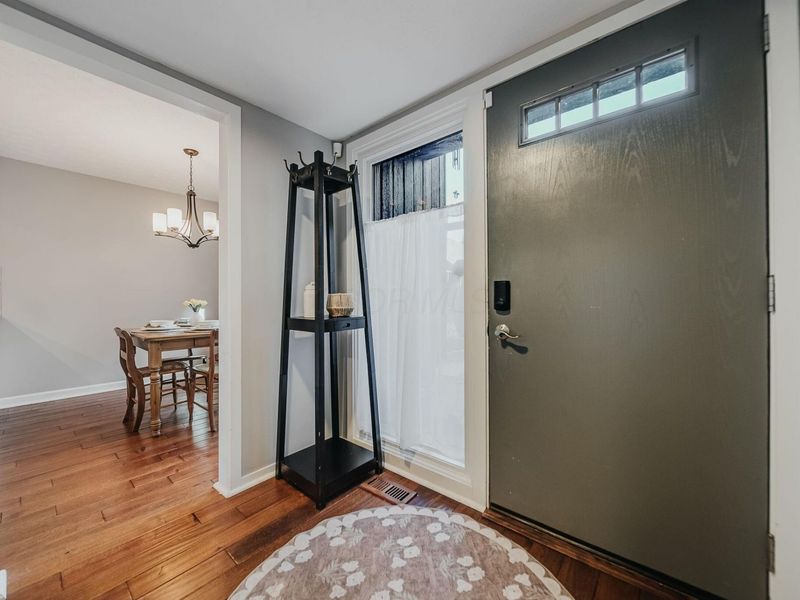 4880 Clearfork Lane, Unit 2, Westerville, OH 43081 Photo 11