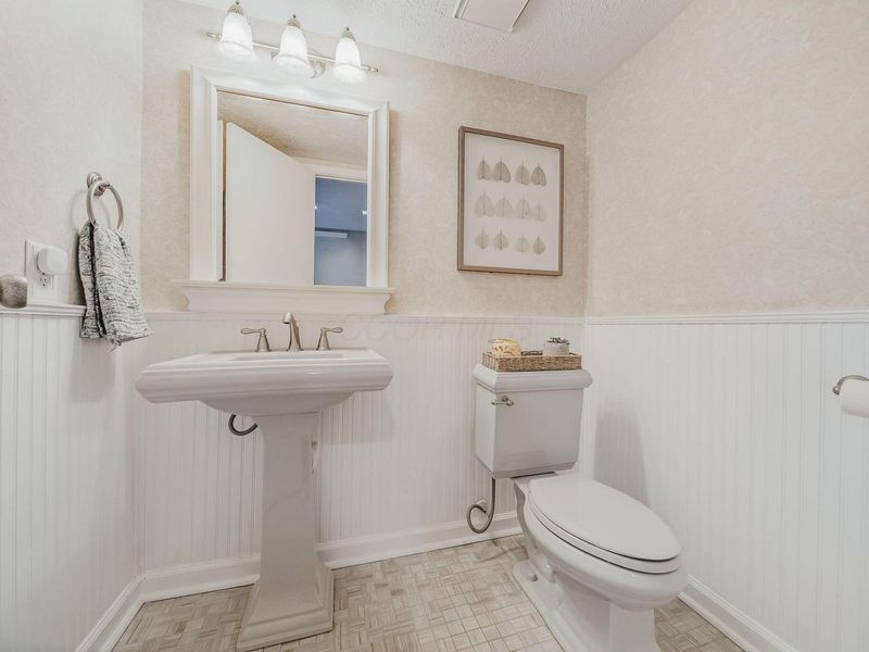 4880 Clearfork Lane, Unit 2, Westerville, OH 43081 Photo 27