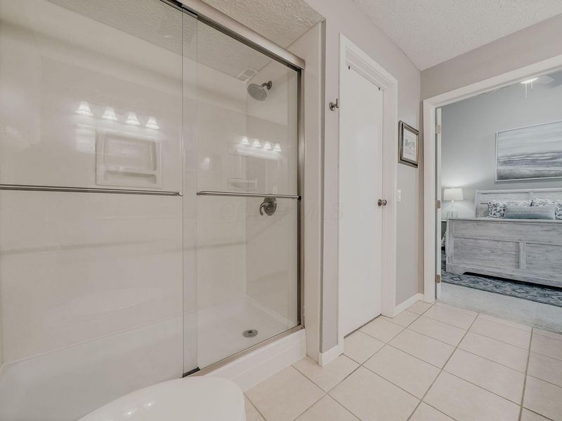 4880 Clearfork Lane, Unit 2, Westerville, OH 43081 Photo 37