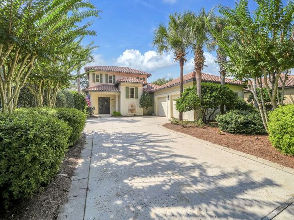 2521 Vineyard Lane, Miramar Beach, FL 32550