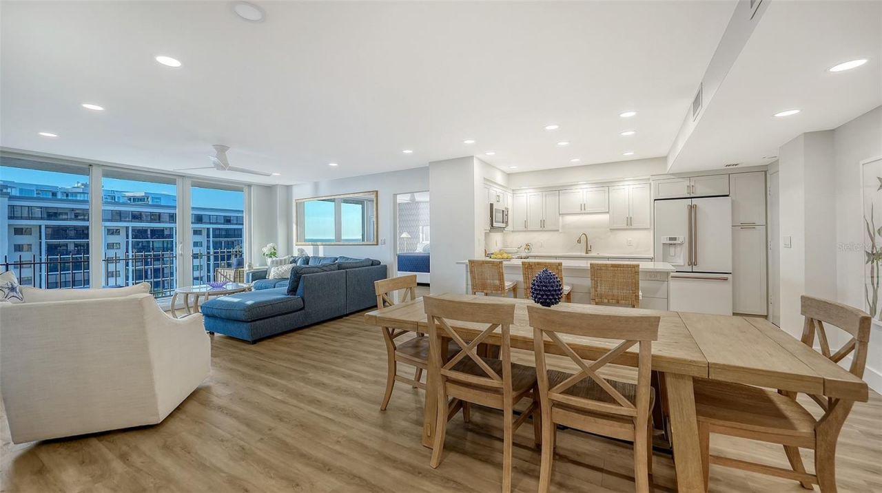 1212 Benjamin Franklin Drive, Unit 604, Sarasota, FL 34236 Photo