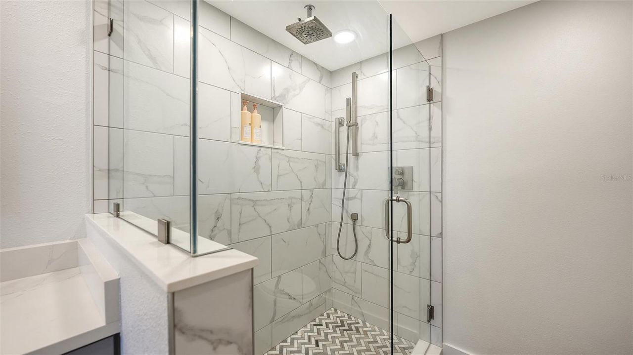 1212 Benjamin Franklin Drive, Unit 604, Sarasota, FL 34236 Photo