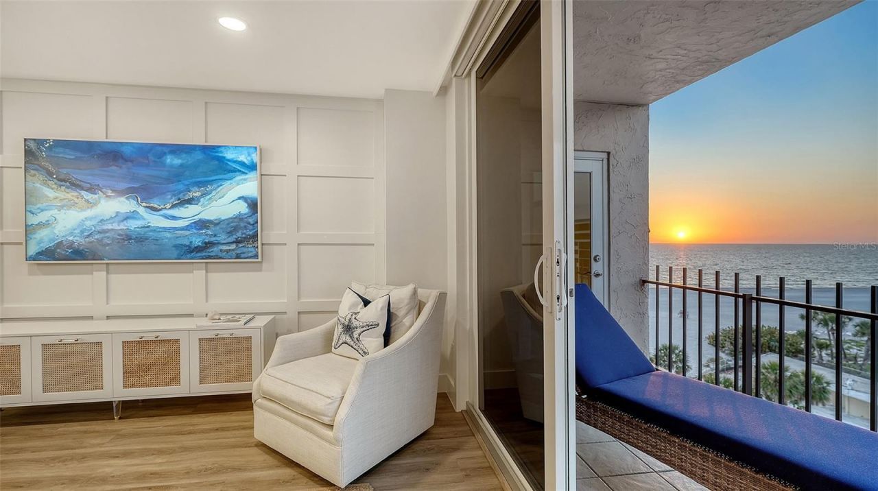 1212 Benjamin Franklin Drive, Unit 604, Sarasota, FL 34236 Photo