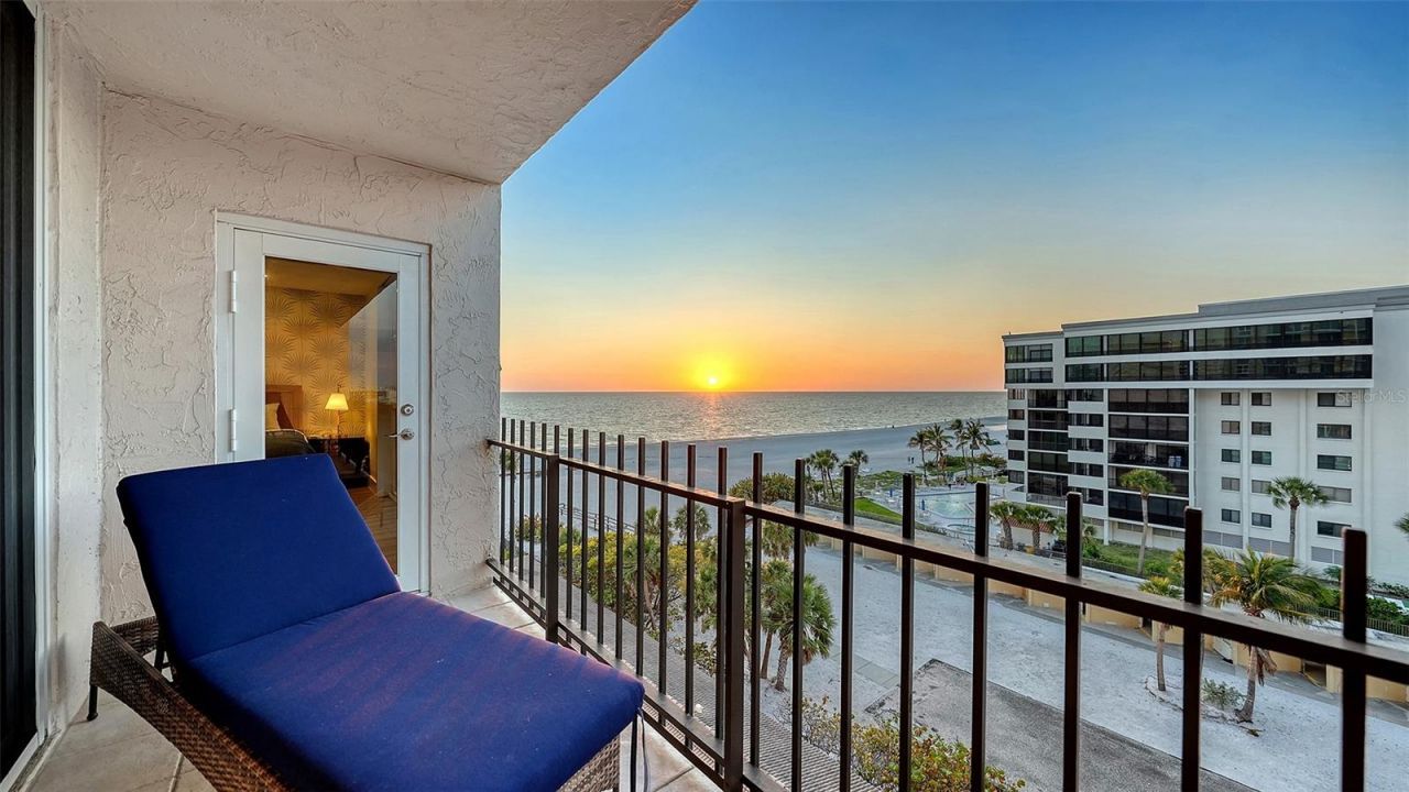 1212 Benjamin Franklin Drive, Unit 604, Sarasota, FL 34236 Photo