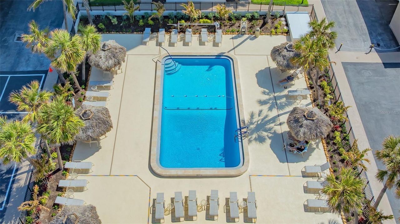 1212 Benjamin Franklin Drive, Unit 604, Sarasota, FL 34236 Photo