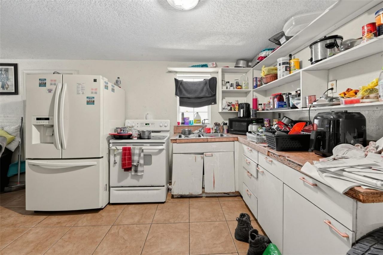 3314 59th Avenue Drive E, Bradenton, FL 34203 Photo