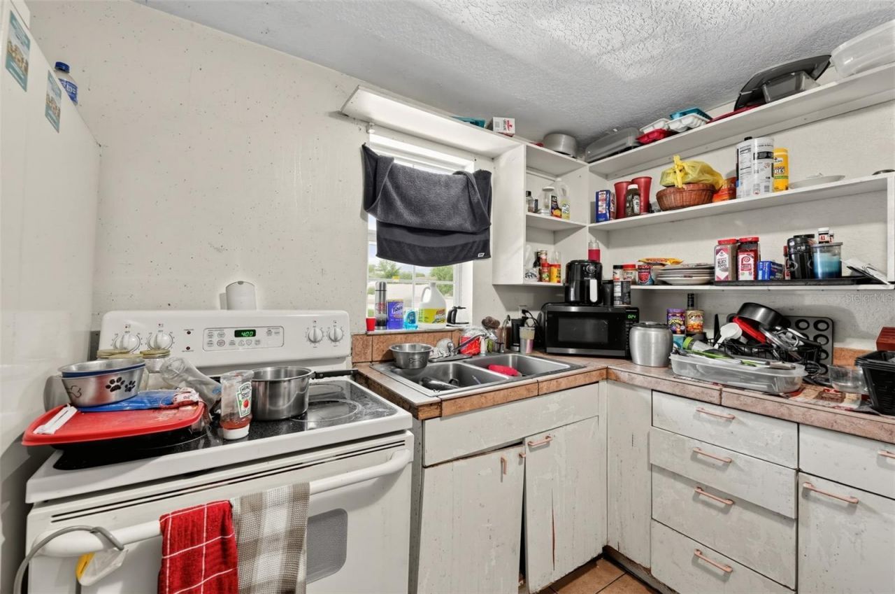 3314 59th Avenue Drive E, Bradenton, FL 34203 Photo