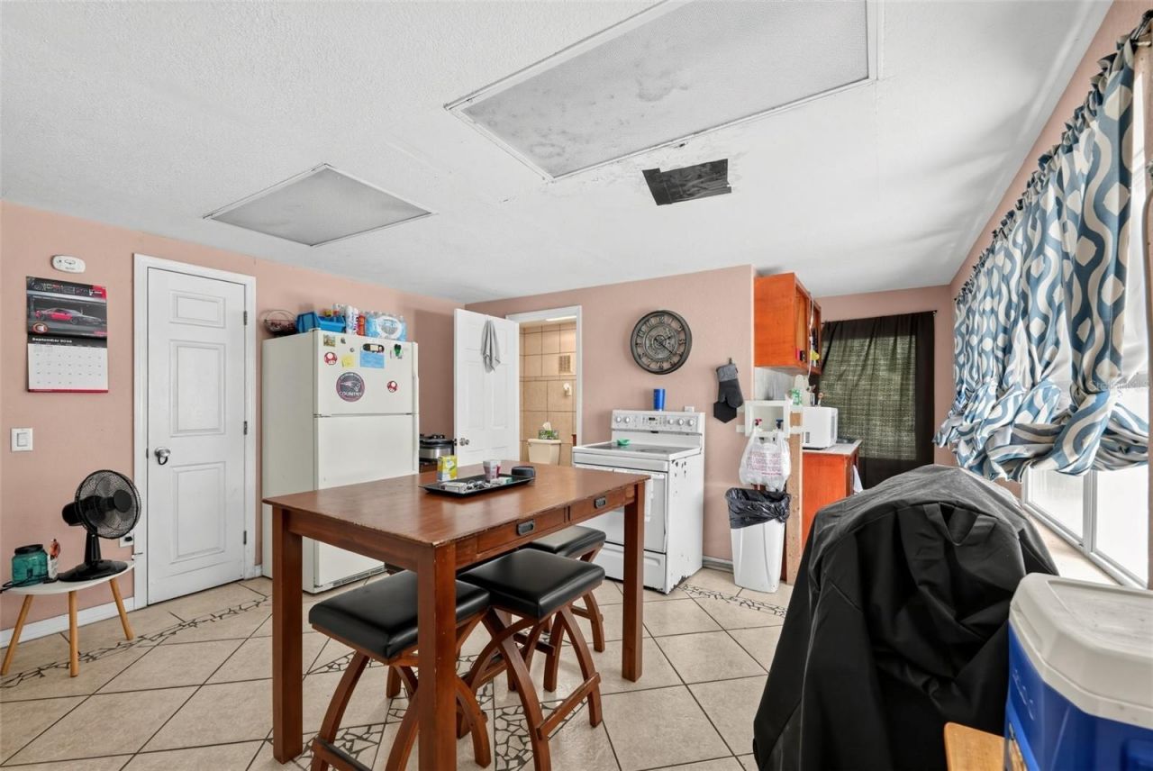 3314 59th Avenue Drive E, Bradenton, FL 34203 Photo