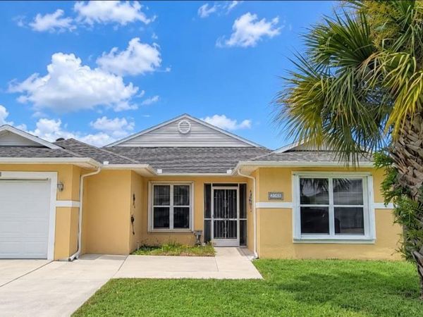 6747 PICANTE CIRCLE , FORT PIERCE, FL 34951