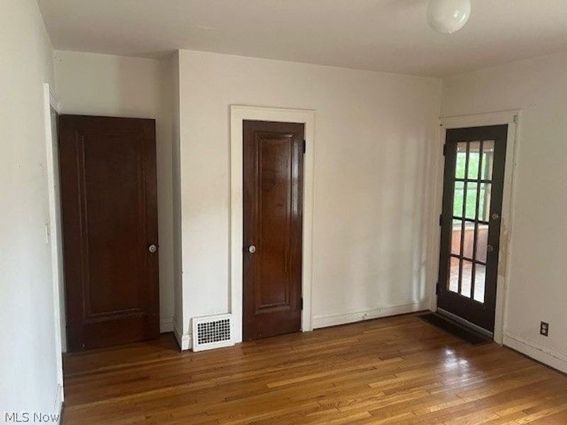 18331 Newell Road, Shaker Heights, OH 44122 Photo 10