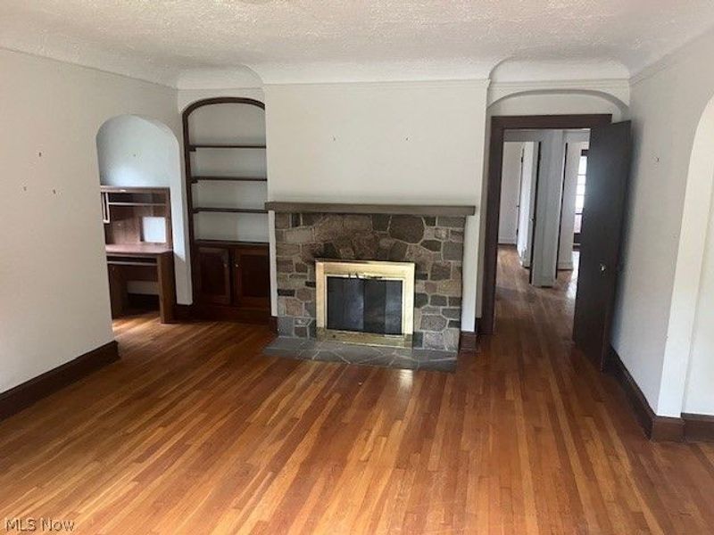 18331 Newell Road, Shaker Heights, OH 44122 Photo 4