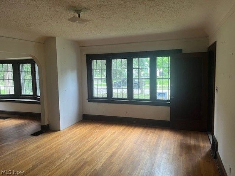 18331 Newell Road, Shaker Heights, OH 44122 Photo 5
