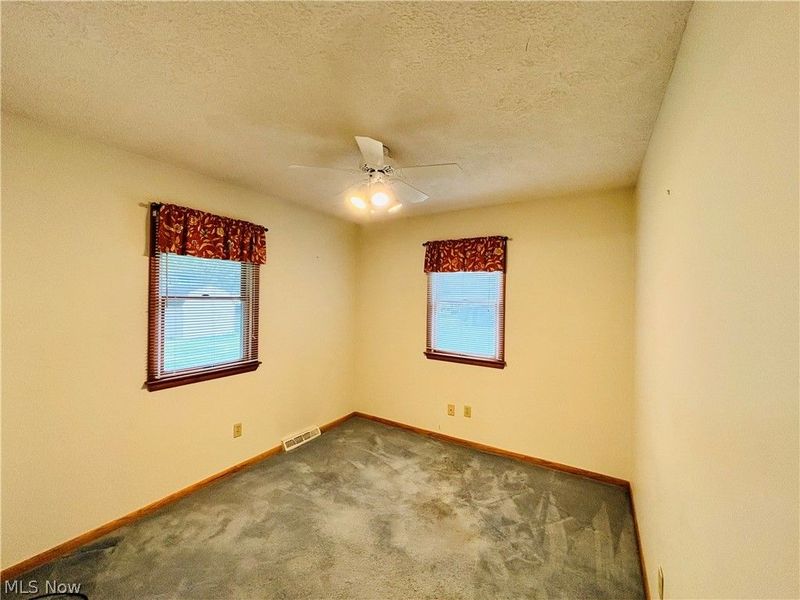 1551 Wilsonway Drive, Barberton, OH 44203 Photo 14