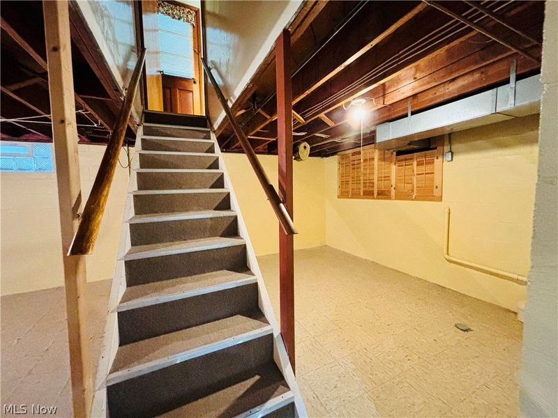 1551 Wilsonway Drive, Barberton, OH 44203 Photo 32