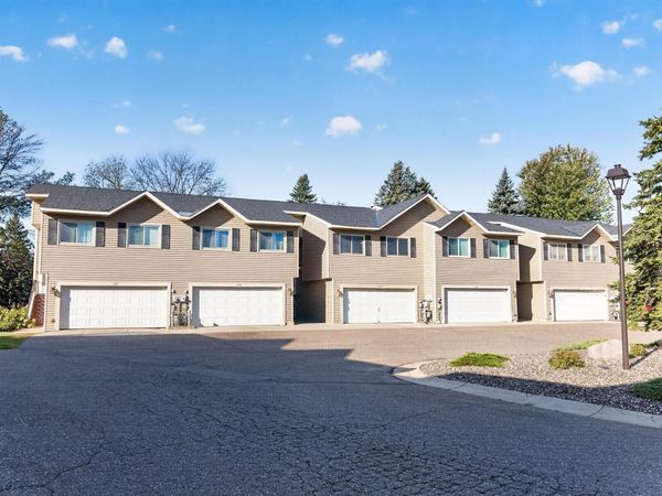 12779 82nd Place N, Maple Grove, MN 55369