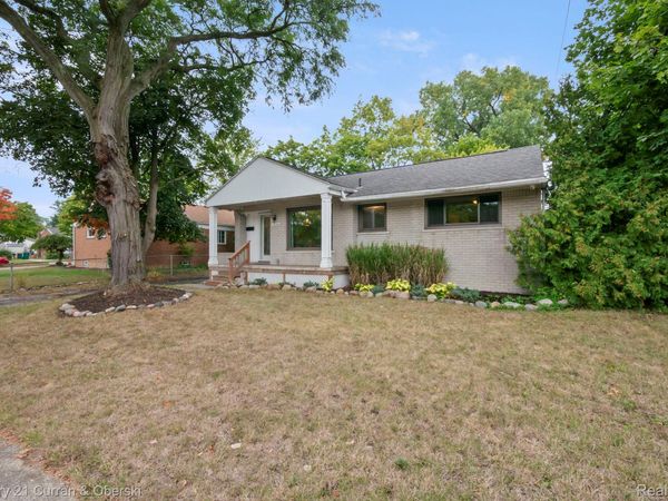 31560 Leelane , Farmington, Mi 48336