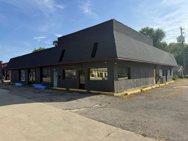26610 John R Road , Madison Heights, Mi 48071