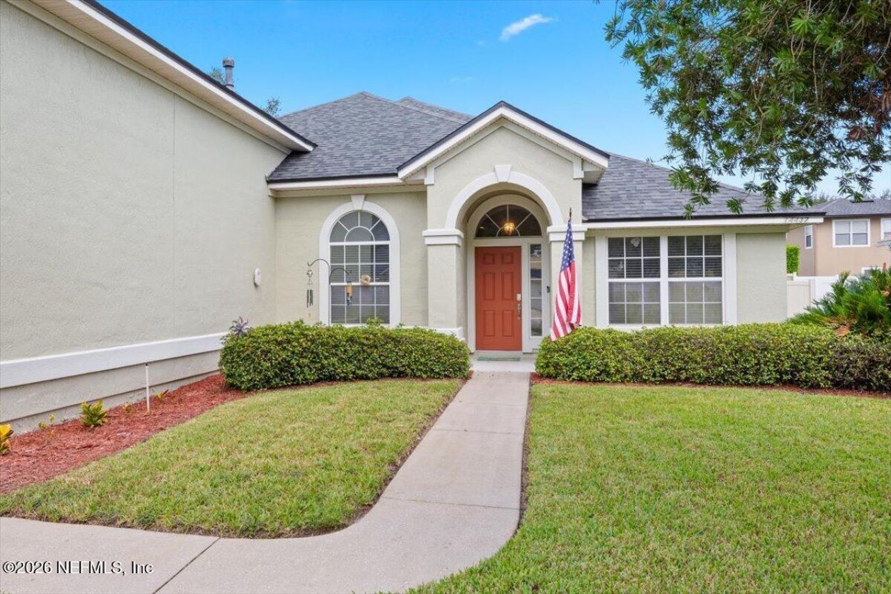 14437 Cherry Lake Drive W, Jacksonville, FL 32258 Photo
