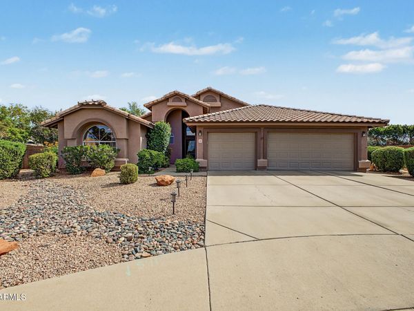 434 W MENDOZA Circle, Mesa, AZ 85210
