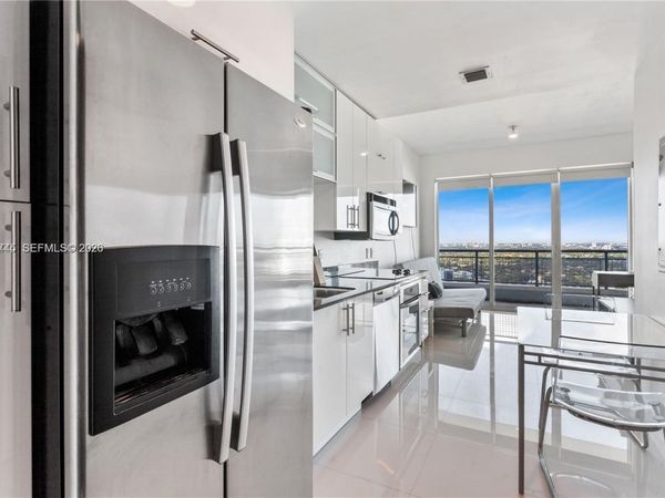 60 SW 13th St , Unit 2219, Miami, FL 33130