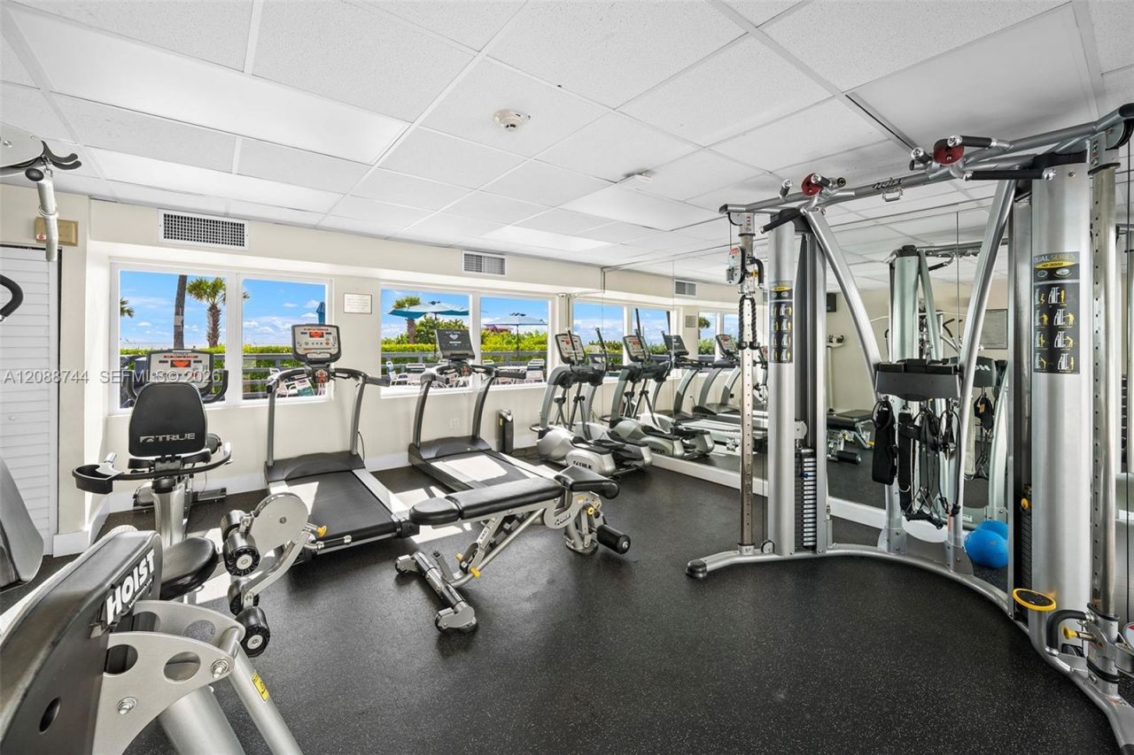 5005 Collins Ave, Unit 1525, Miami Beach, FL 33140 Photo