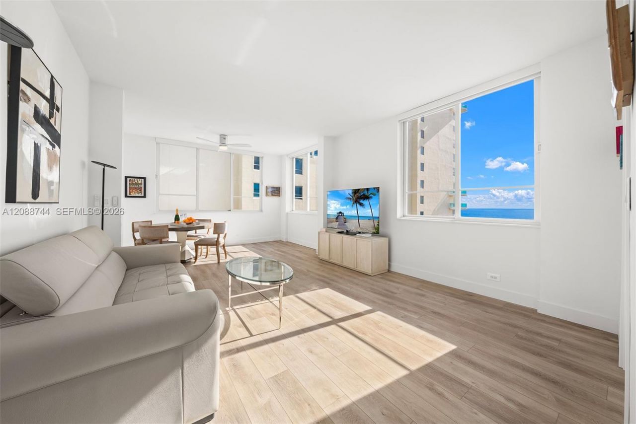 5005 Collins Ave, Unit 1525, Miami Beach, FL 33140 Photo