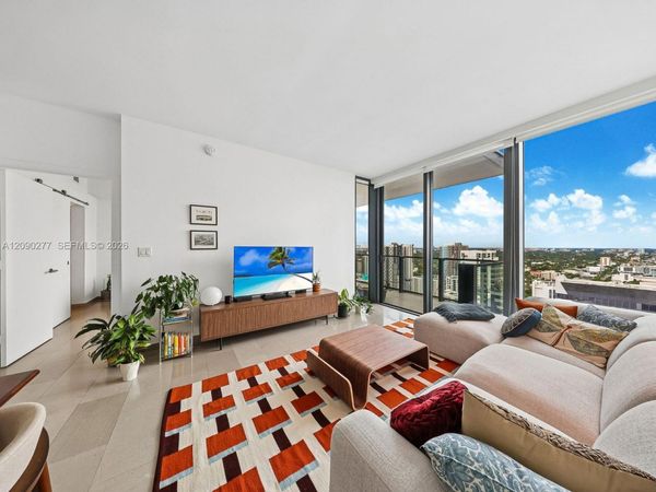 88 SW 7th St, Unit 2506, Miami, FL 33130