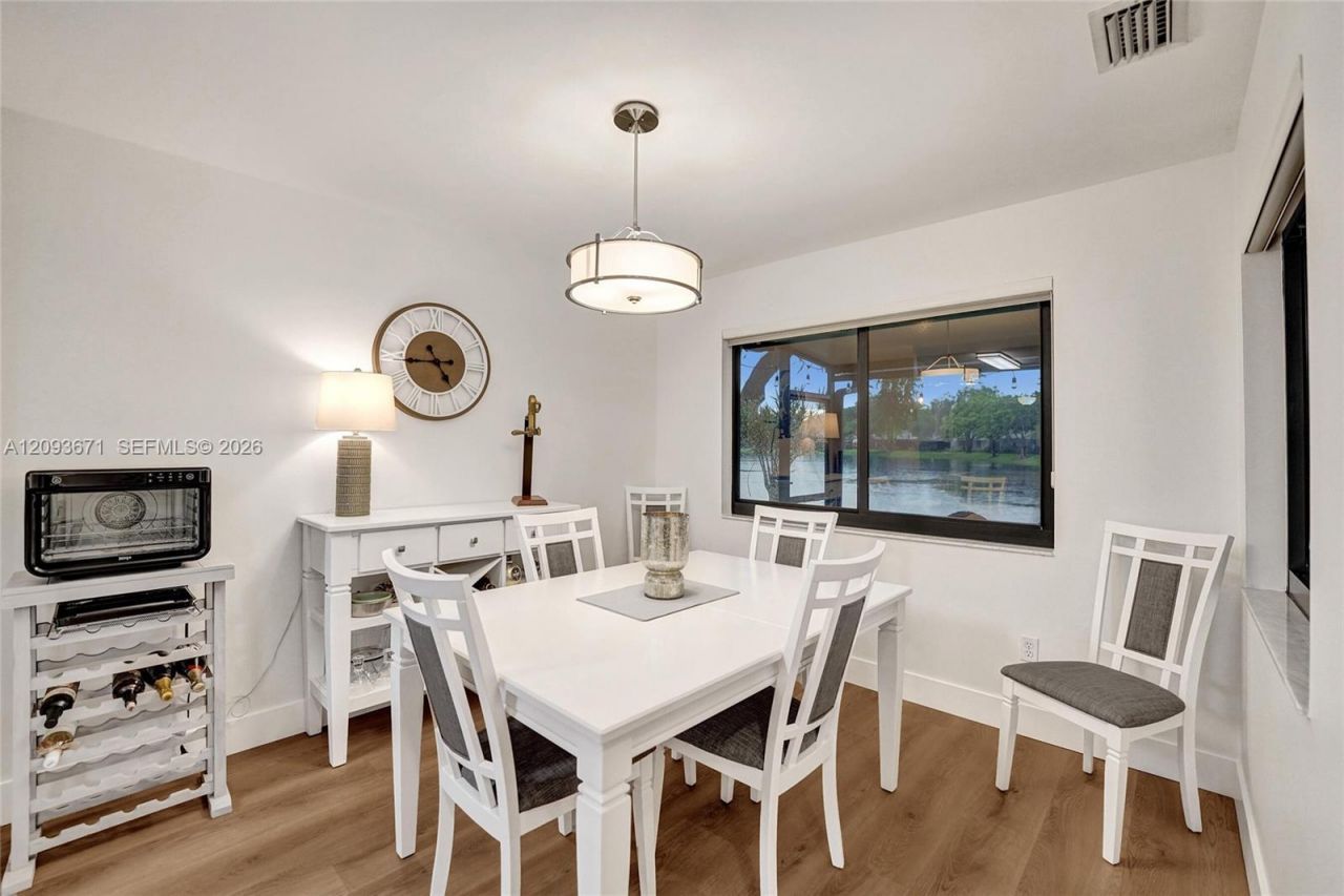465 NW 95th Ave, Plantation, FL 33324 Photo