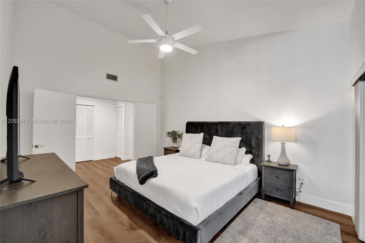 465 NW 95th Ave, Plantation, FL 33324 Photo