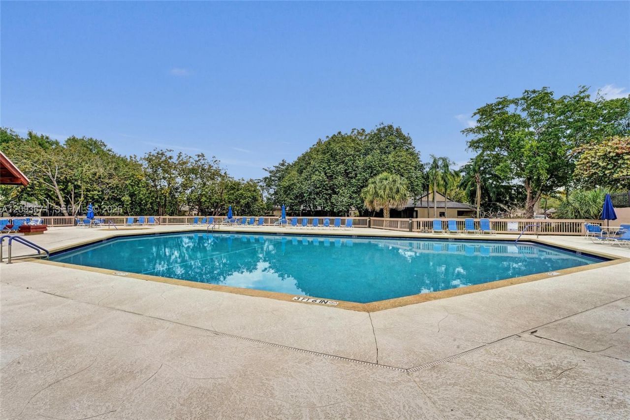 465 NW 95th Ave, Plantation, FL 33324 Photo