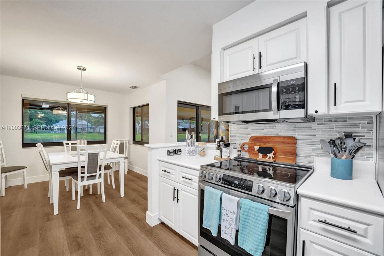 465 NW 95th Ave, Plantation, FL 33324 Photo