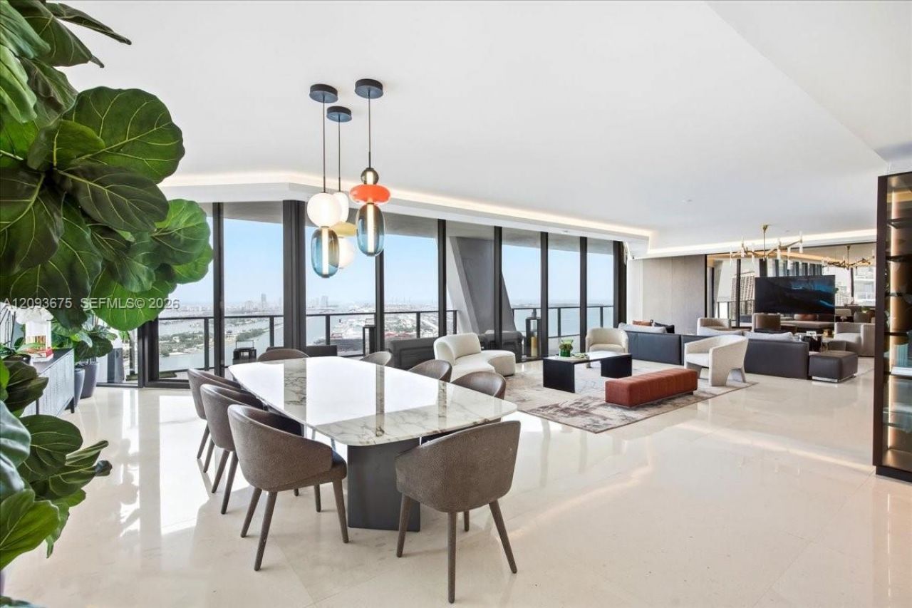 1000 Biscayne Blvd , Unit 4102, Miami, FL 33132 Photo