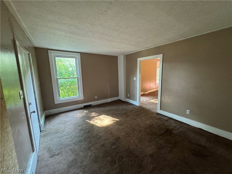 2218 Forestdale Avenue, Cleveland, OH 44109 Photo 13