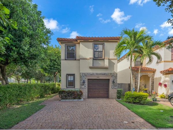 3701 NE 2nd Street, Homestead, FL 33033