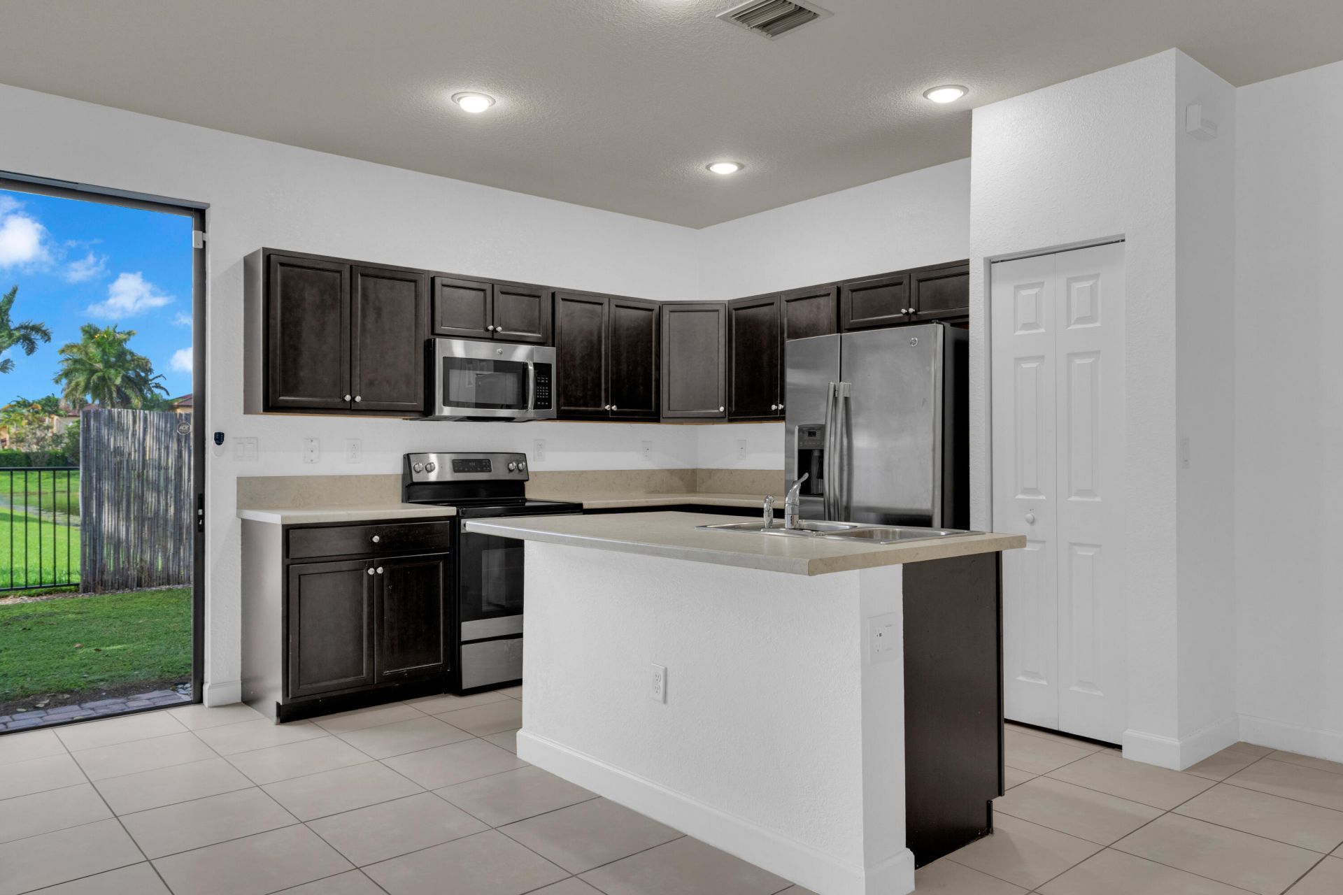 3701 NE 2nd Street, Homestead, FL 33033 Photo