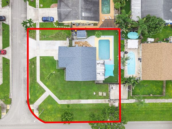 7803 Elwood Drive, Greenacres, FL 33467