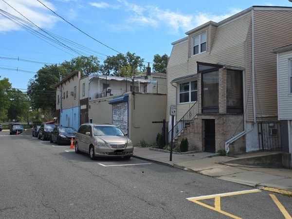 509 81St St, North Bergen, NJ 07047