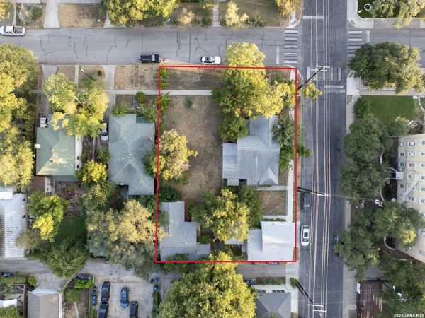 133 W HUISACHE AVE, San Antonio, TX 78212