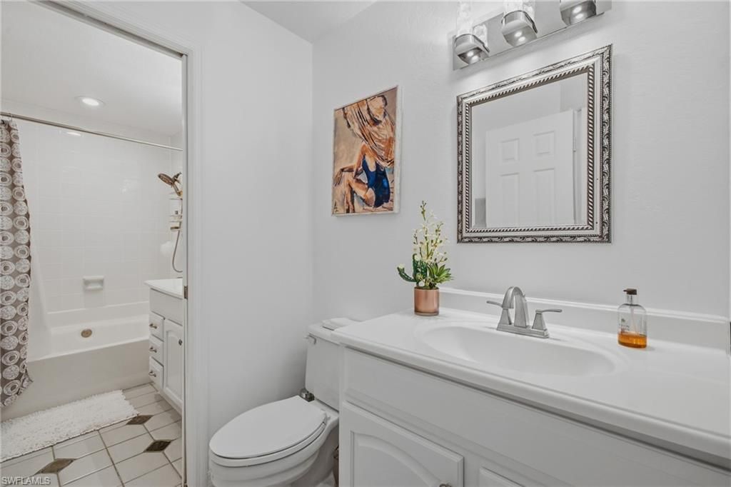 55 Emerald Woods Dr, Unit C9, Naples, FL 34108 Photo