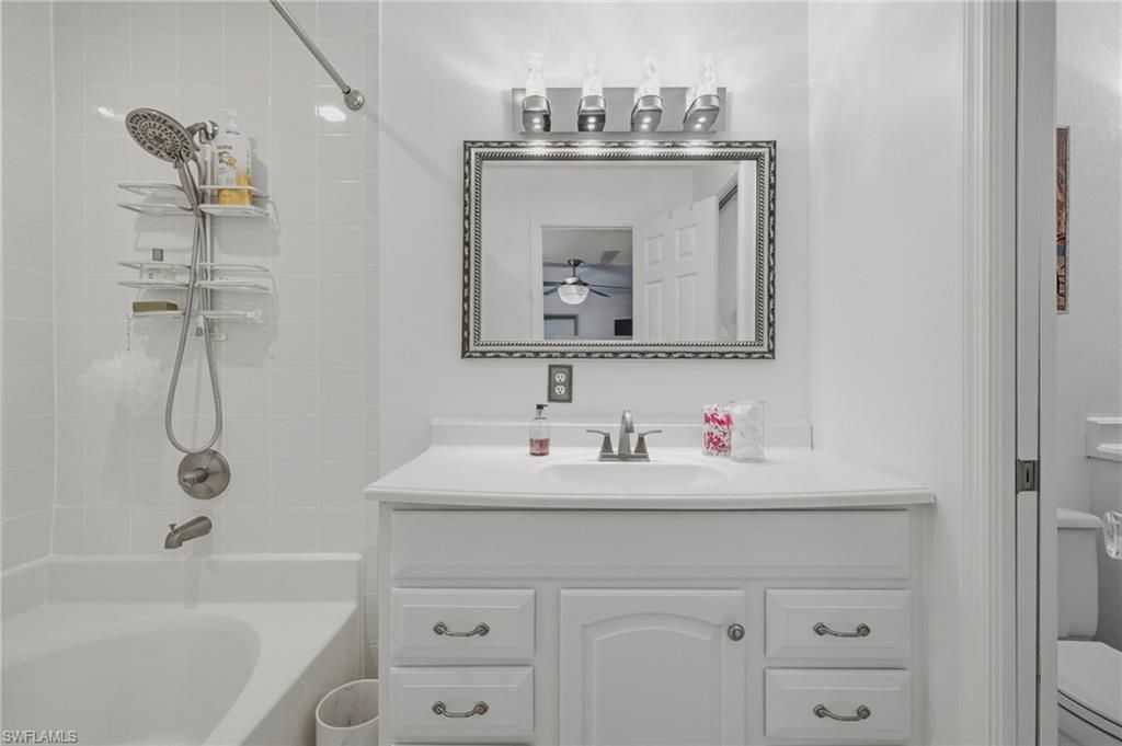 55 Emerald Woods Dr, Unit C9, Naples, FL 34108 Photo