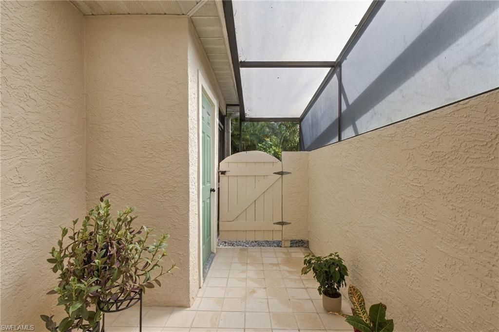 55 Emerald Woods Dr, Unit C9, Naples, FL 34108 Photo