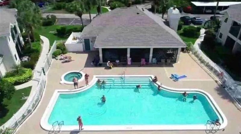 55 Emerald Woods Dr, Unit C9, Naples, FL 34108 Photo